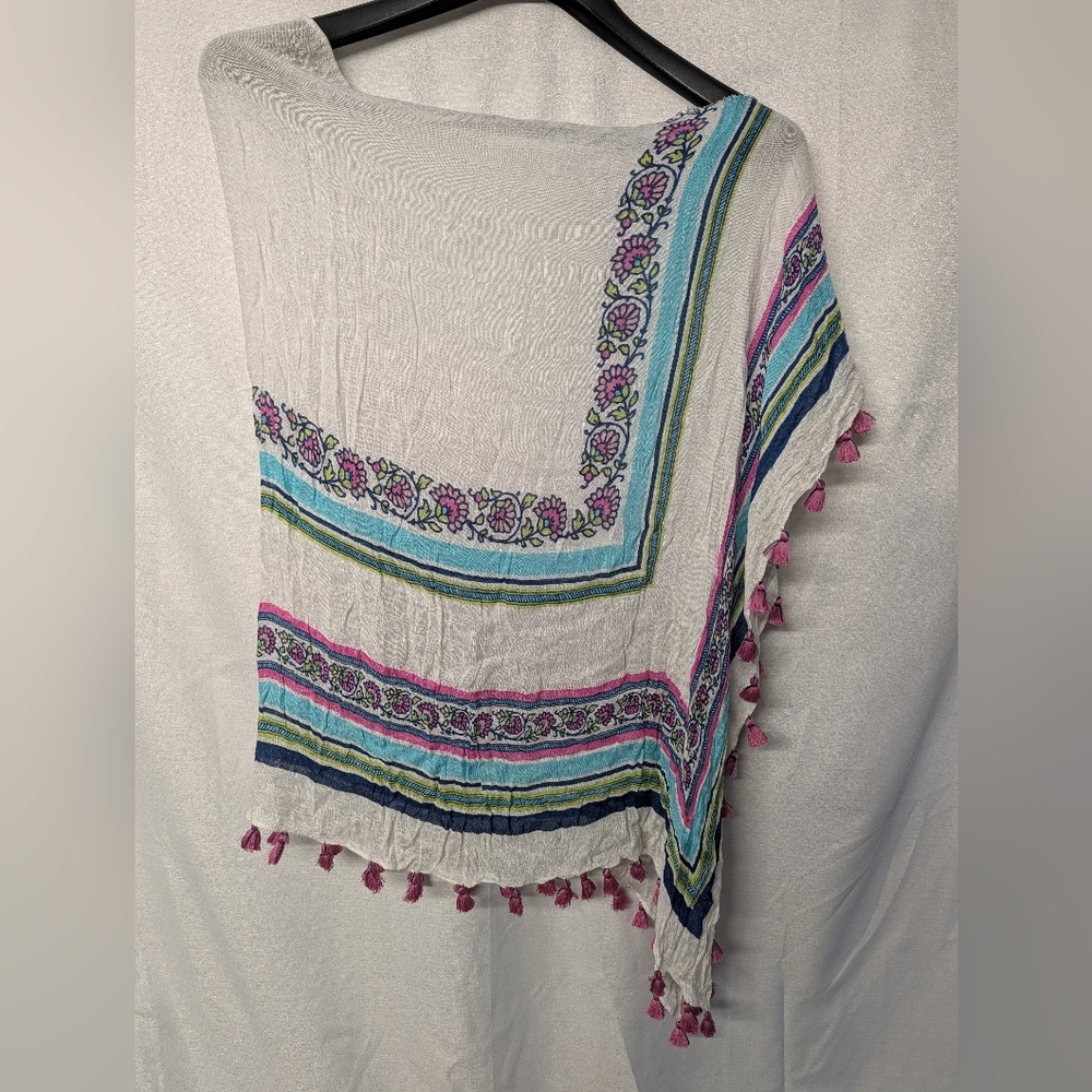 Spartina White Boho Poncho with Pink Tassels - One Size - Flawed